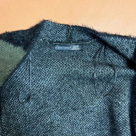 Fuzzy Camo Printed Open Long Cardigan Sweater - Grunge, 90s, 00s - Size XS - Picture 13 of 13